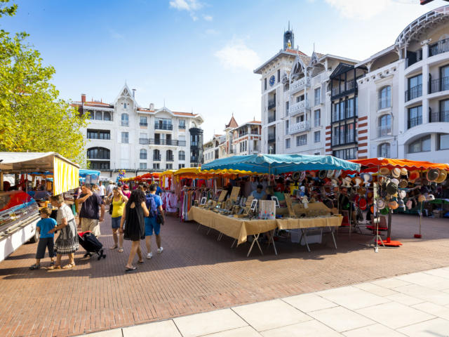 Marché - Place des Marquises