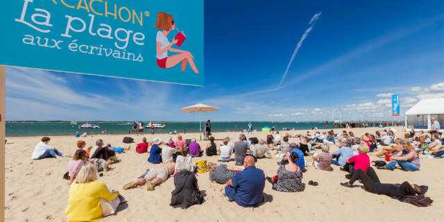 Plage aux Ecrivains - La lecture sur le sable