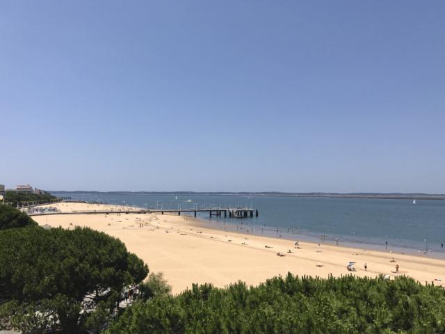 Vue Du Toit Du Pdc. Par V. Batia