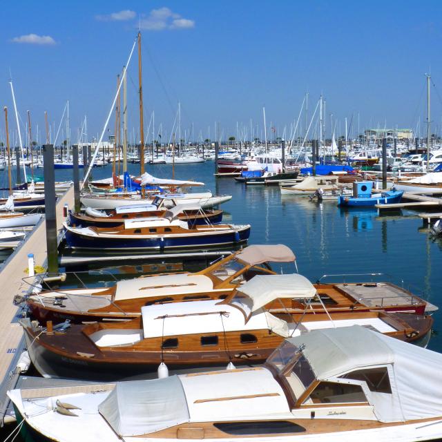 Bateaux Plaisance Port