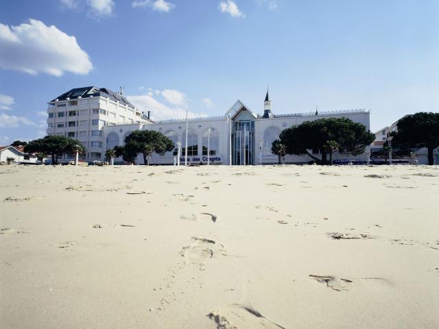 facade-palais-arcachon-credit-photo-pdca.jpg